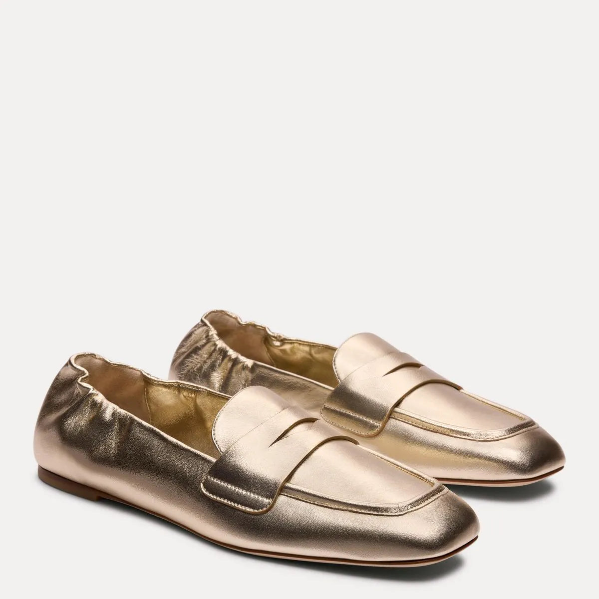 Bryant Loafer - Light Gold Leather