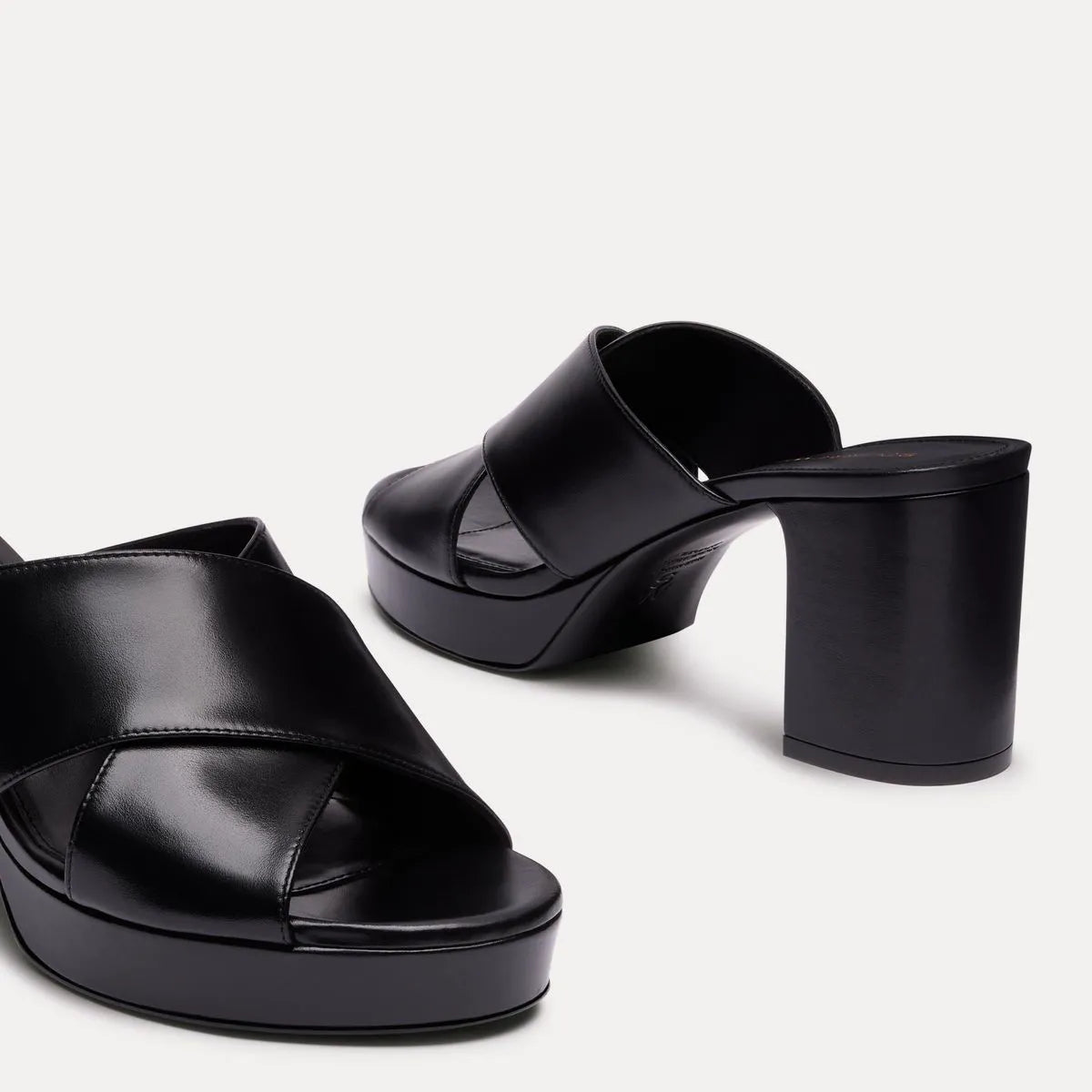 Dayna Platform Slide Sandal - Black Leather